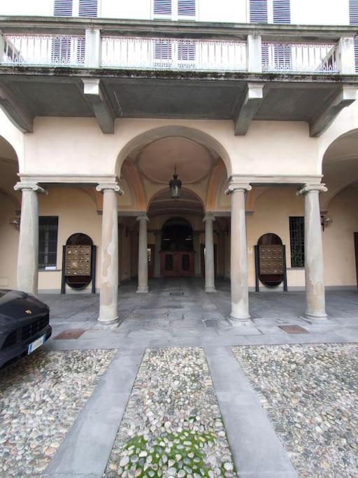 Residenza In Palazzo Storico Nel Cuore Di 베르가모 외부 사진