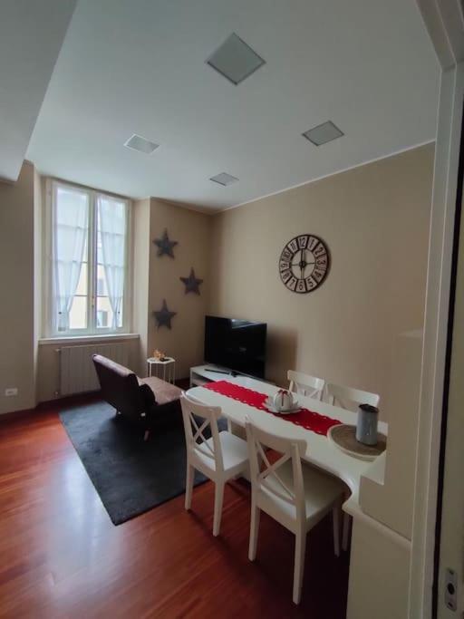 Residenza In Palazzo Storico Nel Cuore Di 베르가모 외부 사진
